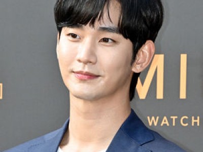 김수현 김새론과 교제 시기 논란에 유가족 측 사진 확산